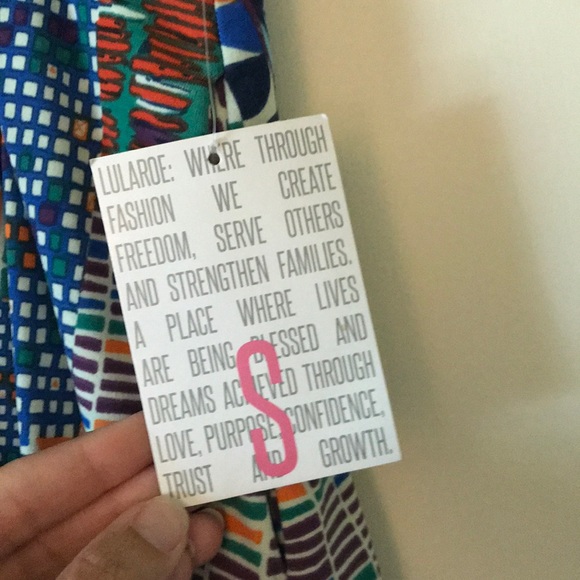 NWT multi pattern & colors LLR Madison skirt small - Picture 4 of 7